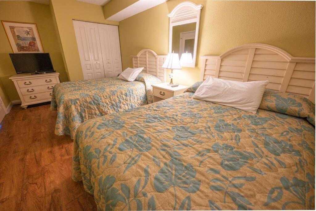Baywatch Renovated, Unobstructed Oceanfront Views! Hébergement de vacances Myrtle Beach
