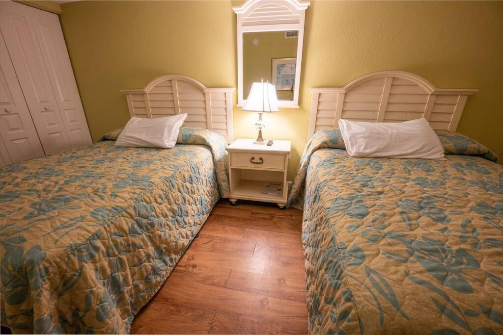 Baywatch Renovated, Unobstructed Oceanfront Views! Hébergement de vacances Myrtle Beach