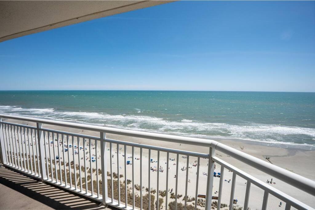 Baywatch Renovated, Unobstructed Oceanfront Views! Hébergement de vacances *