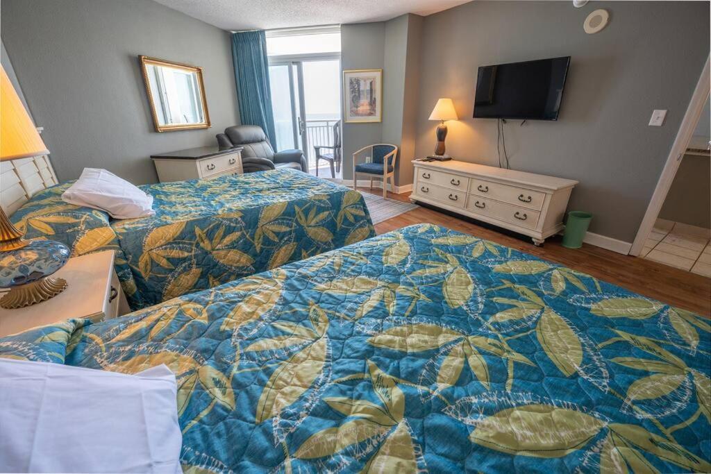 Hébergement de vacances Baywatch Renovated, Unobstructed Oceanfront Views!