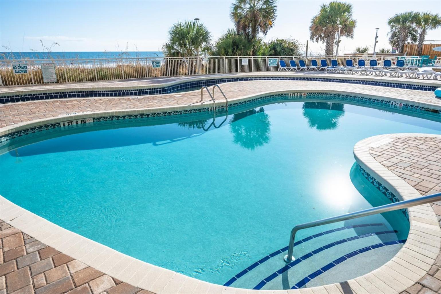 Baywatch Renovated, Unobstructed Oceanfront Views! Hébergement de vacances Myrtle Beach