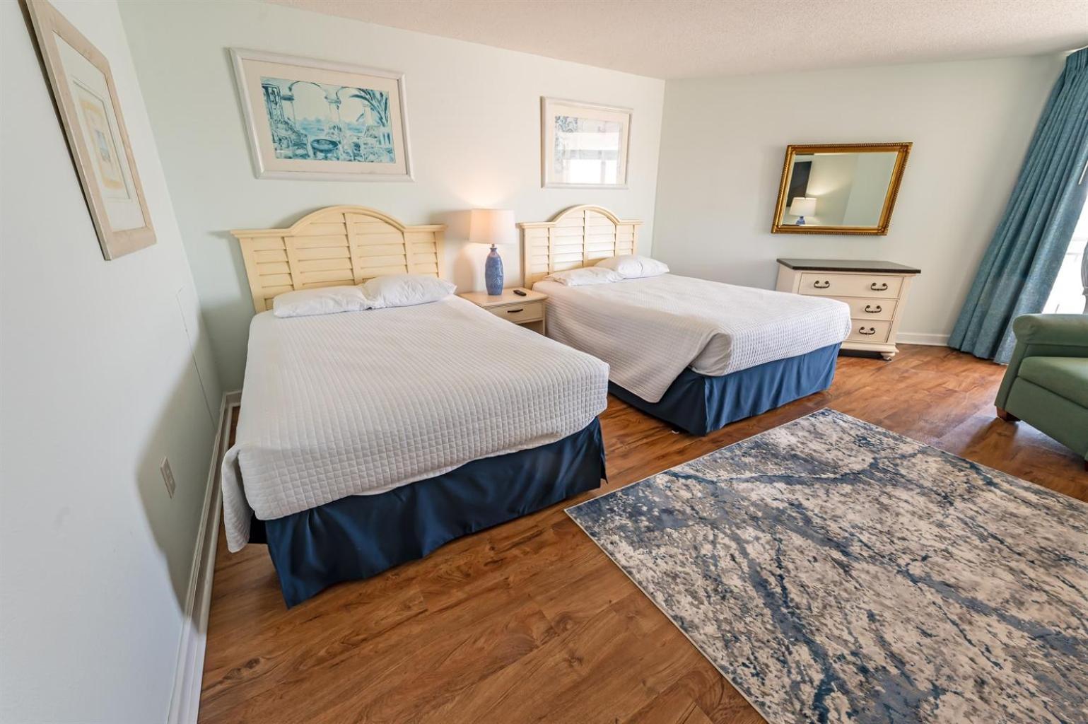 Baywatch Renovated, Unobstructed Oceanfront Views! Hébergement de vacances