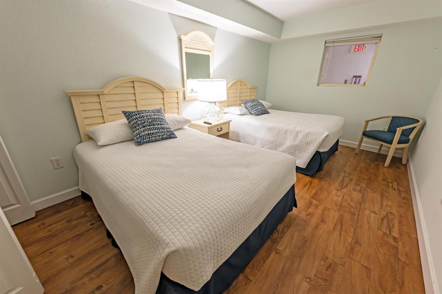 Hébergement de vacances Baywatch Renovated, Unobstructed Oceanfront Views! *